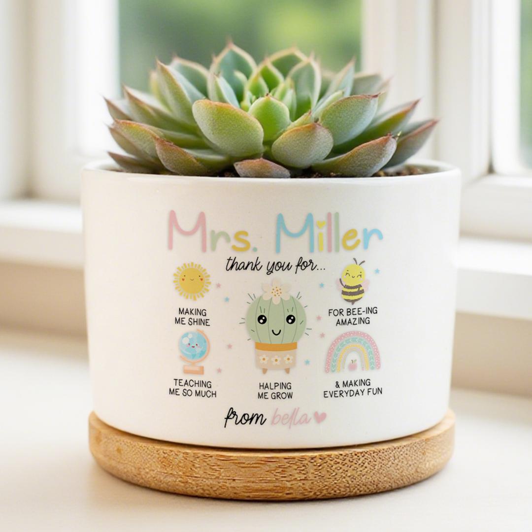 PZJIEAN Blumentopf 'Thank You For Helping Me Grow' – Süßer Keramiktopf Mit Ablaufloch Für Sukkulenten & Kakteen (ohne Pflanze)