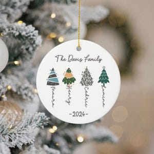 Family of 4 Personalized Tree Ornament, Custom Family Tree Keepsake, First Christmas Ornament, Famliy Tree Bauble, Xmas Decoration