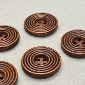 5x Carved Wooden Buttons, Dark Brown Circle Design, 25mm diameter
