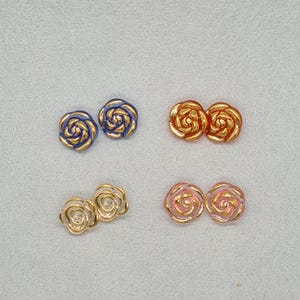 13mm Rose Flower Shank Buttons - Set of 5 Gold Highlighted Floral Buttons - colour choice