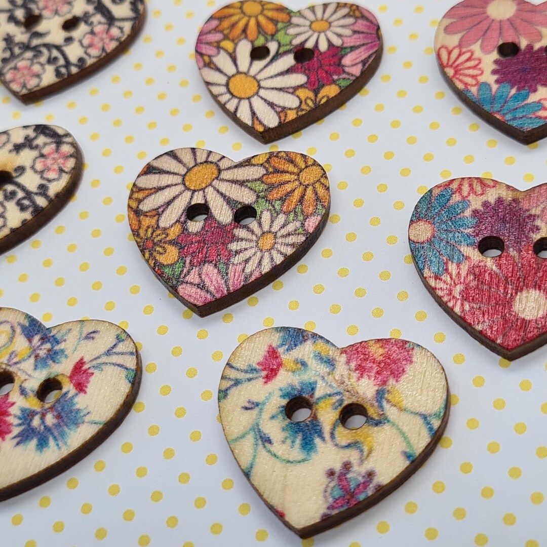 9x HEART SHAPE BUTTONS, 2 Hole Painted Wooden Buttons, 22mm Buttons - Etsy