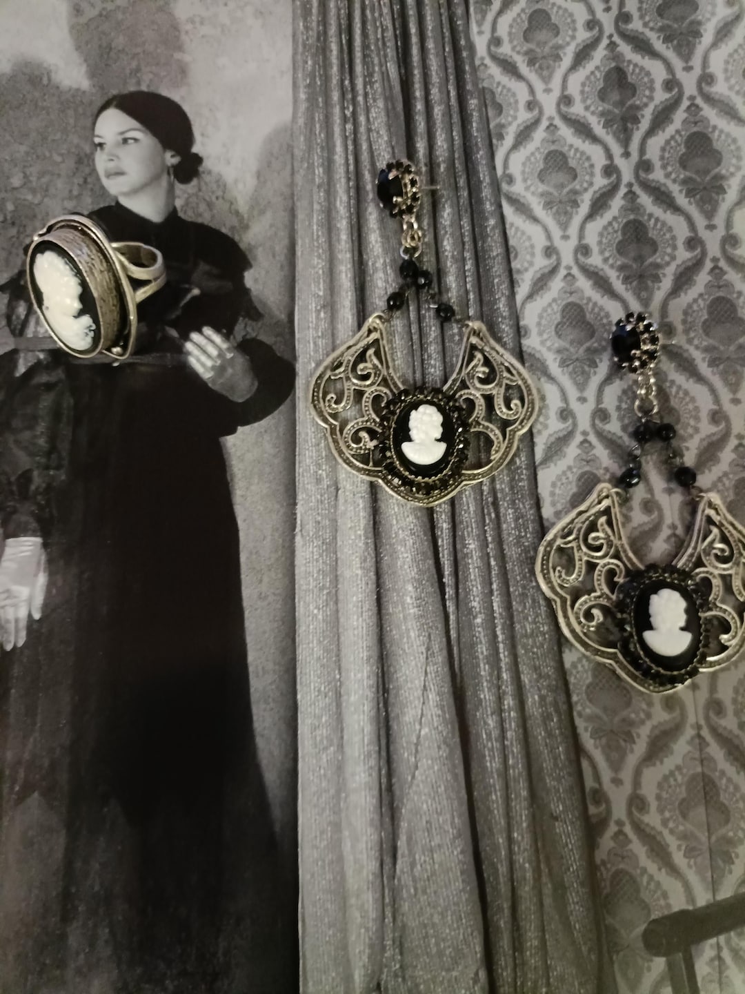 Yheakne Stella Di Cristallo Orecchio Scalatore Orecchini Cz Northstar Penzoloni Orecchini Boho Orecchio Strisciante Orecchini D'oro Strass Arrampicata Orecchini Gioielli Per Le Donne E Le Ragazze