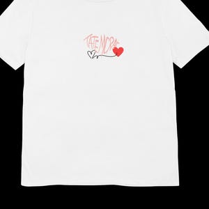 Camiseta juvenil con colores cómodos: regalo ideal de San Valentín para adolescentes. Camiseta juvenil con colores cómodos.