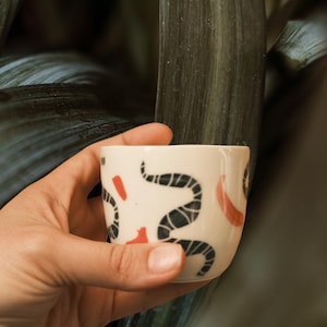 Set of 4 Handmade Ceramic With Mug Sgraffito Detail, Pottery Small Coffee Mug, Perfect Gift, Unique Snake Pattern, Handmade Clay Mugs