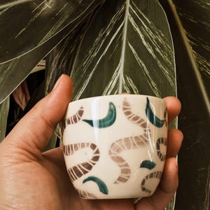 Handmade Ceramic With Mug Sgraffito Detail, Pottery Small Coffee Mug, Perfect Gift, Unique Snake Pattern, Handmade Clay Mugs