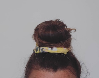 Scrunchie. Sheer Summer Mood