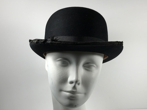 Worn Derby Bowling Hat . Antique Edwardian