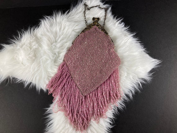 1920s Pink Beaded Flapper Purse
