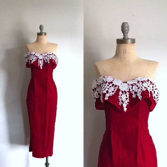 Red Prom Dress . Velvet and Lace . XS
