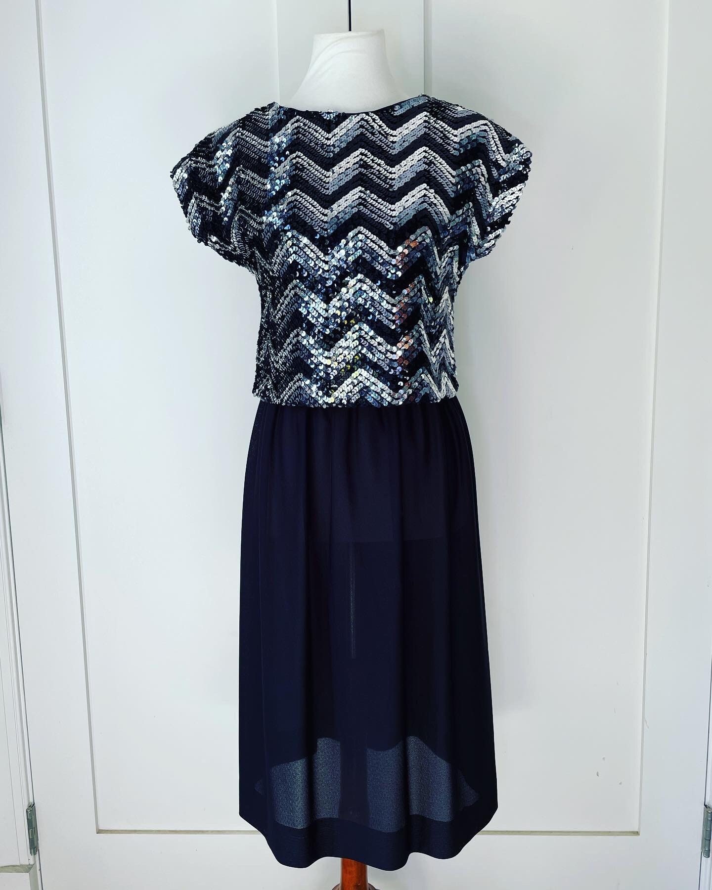 Fun and Funky Toni Todd Sequence Party Dress/Holiday Dress/New Years