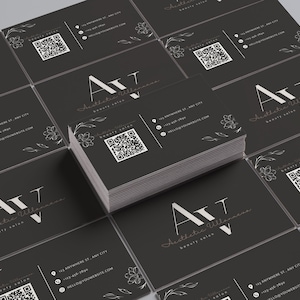 Sjabloon voor visitekaartjes met QR-code schoonheidssalon | Bewerkbaar canvas-visitekaartje | Digitale download voor haar- en huidverzorgingsprofessionals