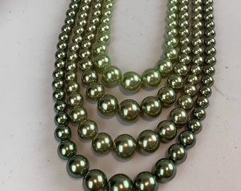 A Dirty Martini Please - Vintage 1950s 1960s Shades of Olive Green Faux Pearl 4 Strand Necklace