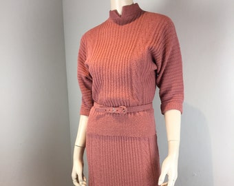 Cats Were Her Thing - Vintage 1950s Bradley Muted Mauve Rose Pink Wool Knit Sweater Skirt Set - Rare Colour