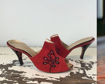 Summertime in Venice - Vintage 1950s Lipstick Red Nubuck Leather Slide Mule Heels w/Black Soutache RARE - 9B