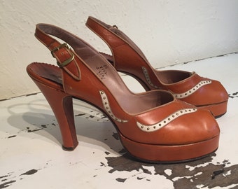 Grace Would Look Lovelier in a Pair of New Heels - Vintage 1940s Pumpkin Rust Leather Slingback Platform Heels - 8S