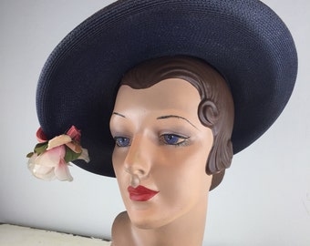 She Had Been Warned - Vintage Late 1940s 1950s Classic Navy Blue Straw Wide Brim Hat w/Salmon Pink