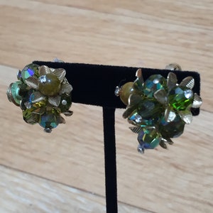 Subtle Sparkles Vintage 1950s 1960s Vendome Olive Fern Green Cut Crystal Glass Clip Earrings image 5