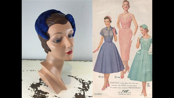 Upon Royal Locks - Vintage 1940s 1950s Royal Blue