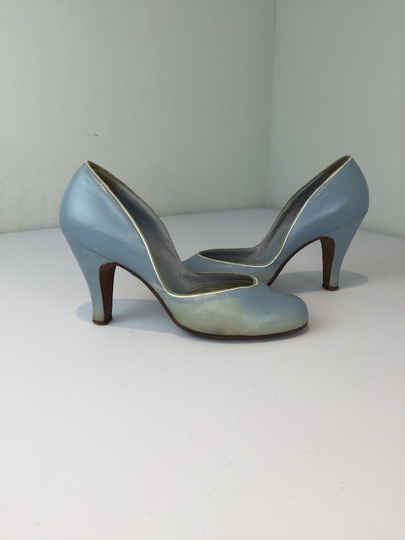 Walk Astride - Vintage Late 1940s 1950s Baby Blue 