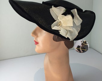She Had Style & Beauty - Vintage 1950s Black Straw Woven Wide Brim Hat w/Ivory Florals