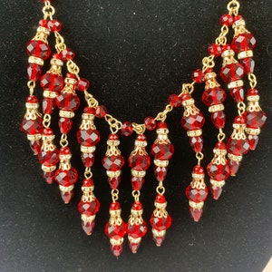 She Was Dangling In Suspense Vintage 1950s 1960s Festoon Ruby Red Facet Cut Glass Dangle Bib Necklace image 5