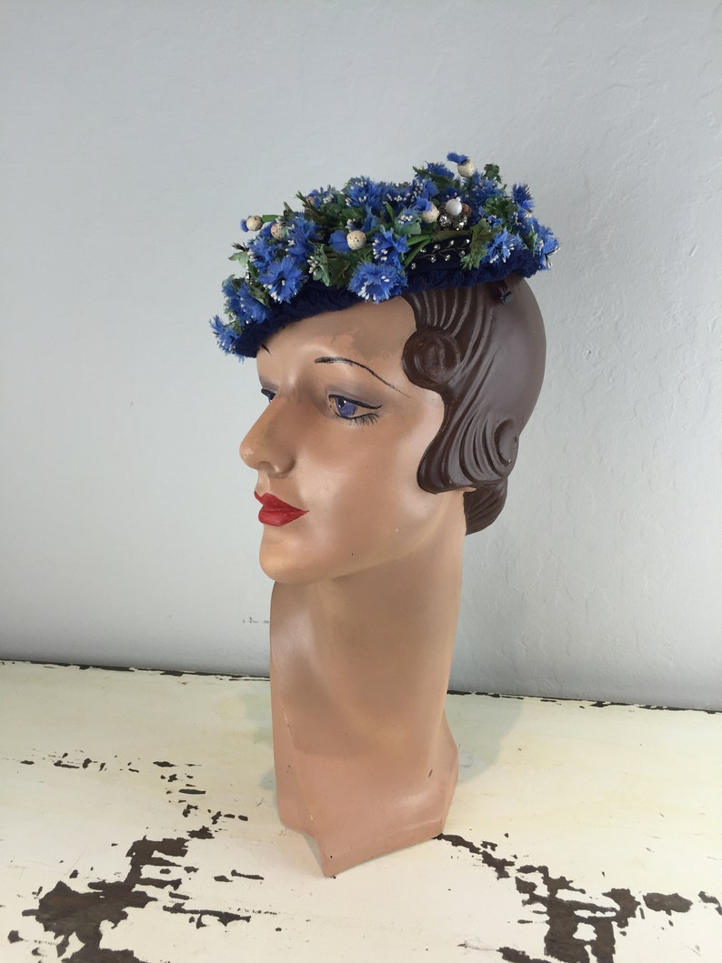 The Spritely Dance of Cornflowers Vintage 1950s Cornflower Rhinestone Bibi Mini PillBox Hat image 3