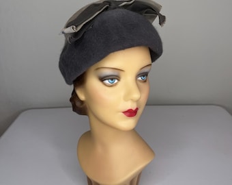 Chapeau Femme Vintage Feutre Gris Taille 57 - Laine - Style Bogart - Occasion