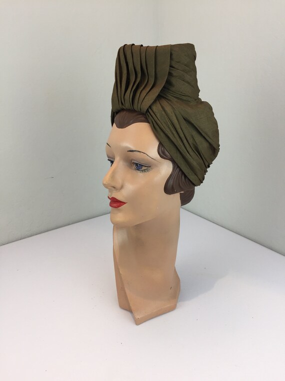 New Heights to Reach - Vintage 1940s Olive Green … - image 4