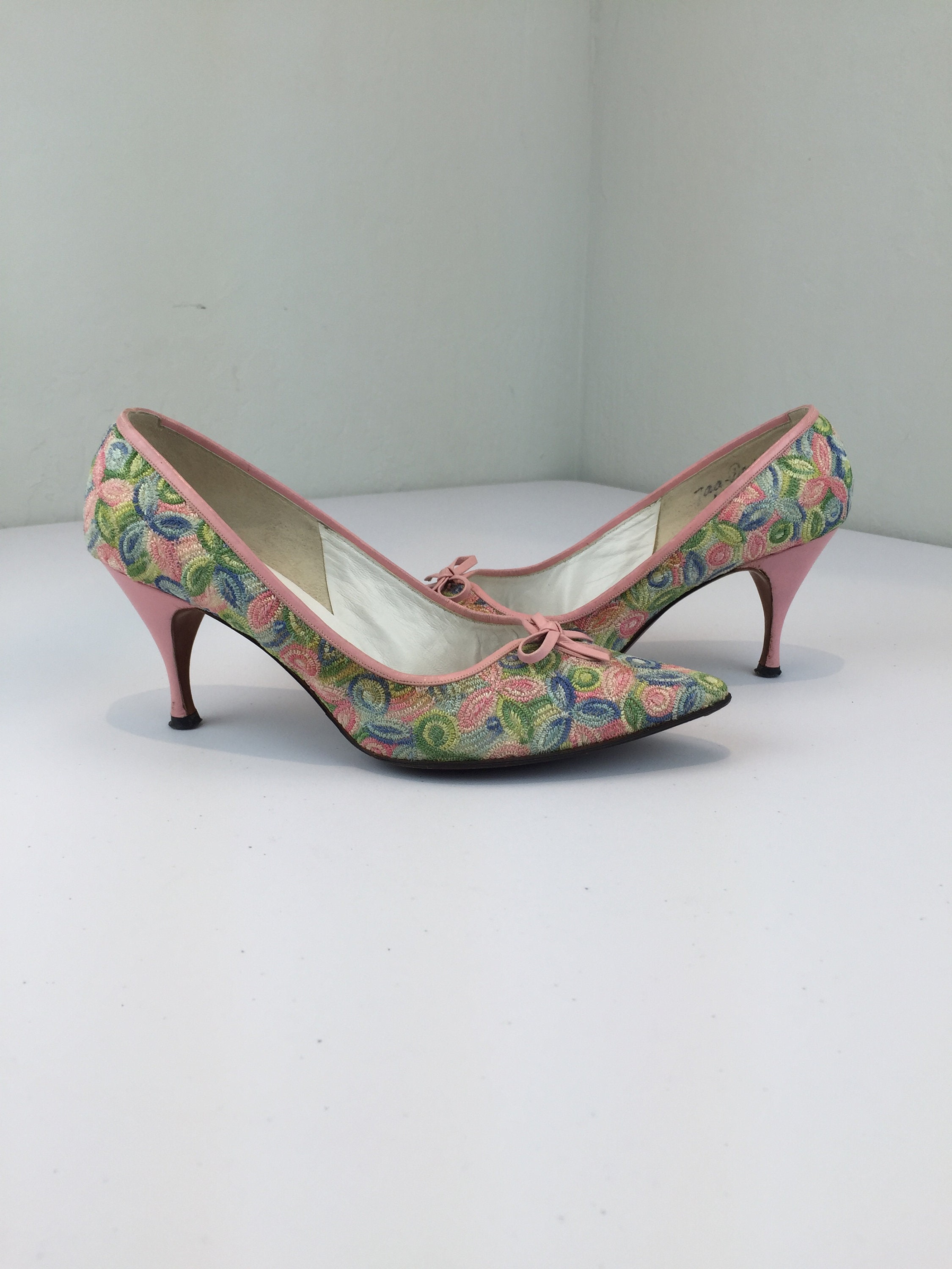 Blush pink high heel shoes hot sale