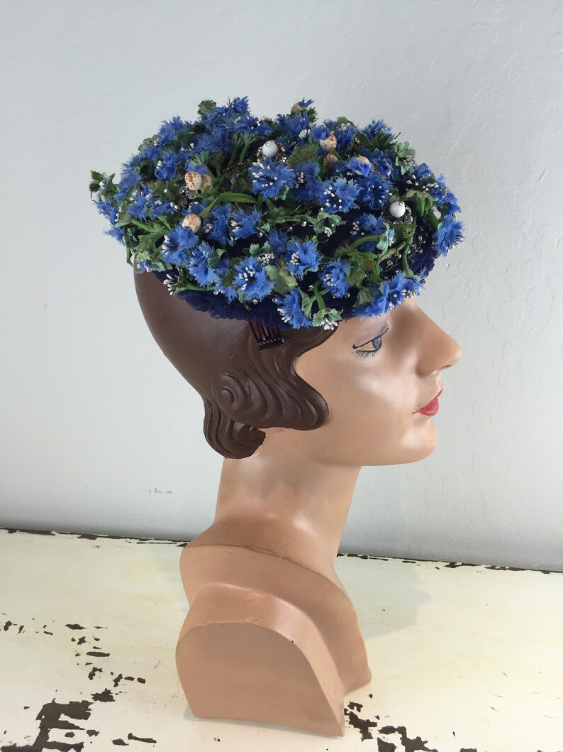 The Spritely Dance of Cornflowers Vintage 1950s Cornflower Rhinestone Bibi Mini PillBox Hat image 4