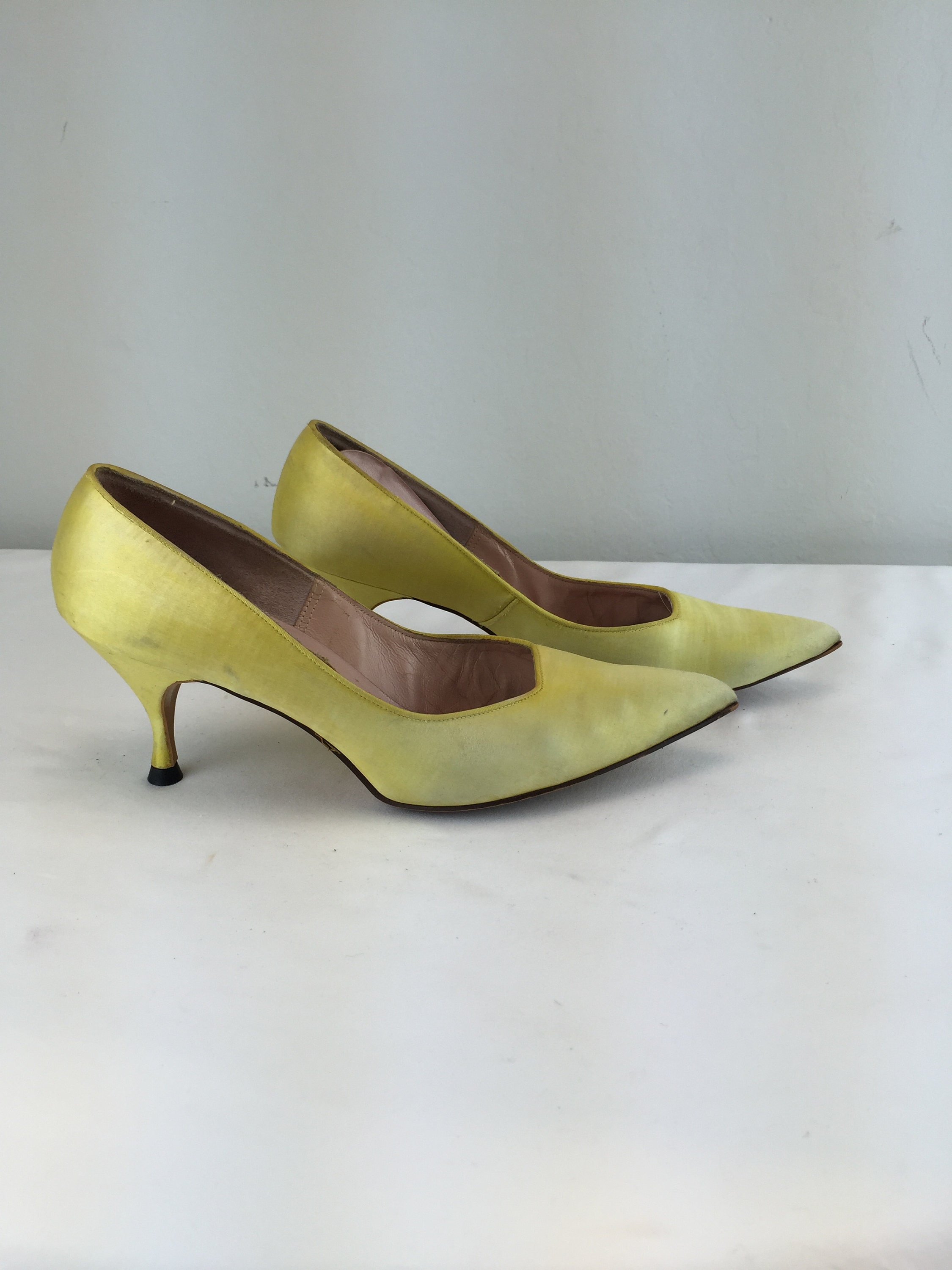 Scarpe con shop tacco a banana