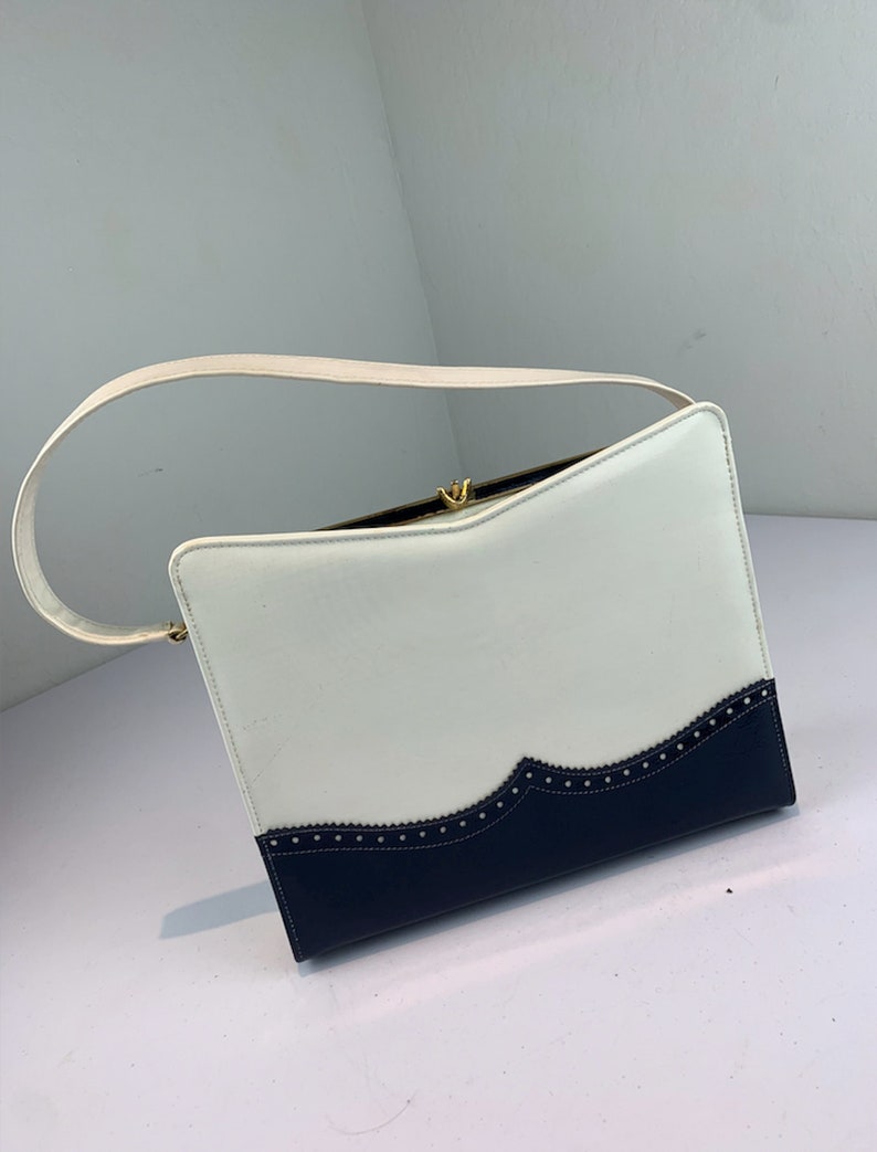 Just Us Gals Vintage 1960s White & Navy Blue Spectator Vinyl Faux Leather Handbag Purse image 1