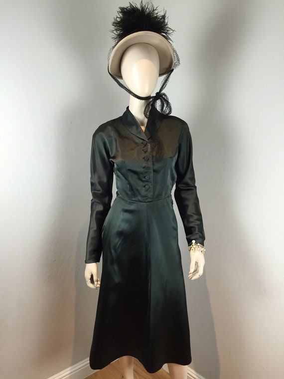 Parisian Collections - Vintage 1940s Fred A Block… - image 1