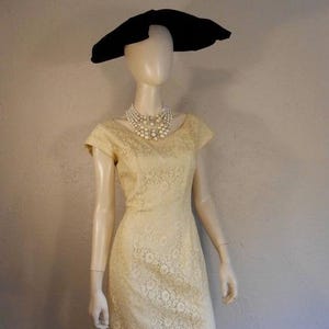 Lets Make It Legal - Vintage 1950s Emma Domb Lightest Lemony Cream Lace Wiggle Dress - 4/6