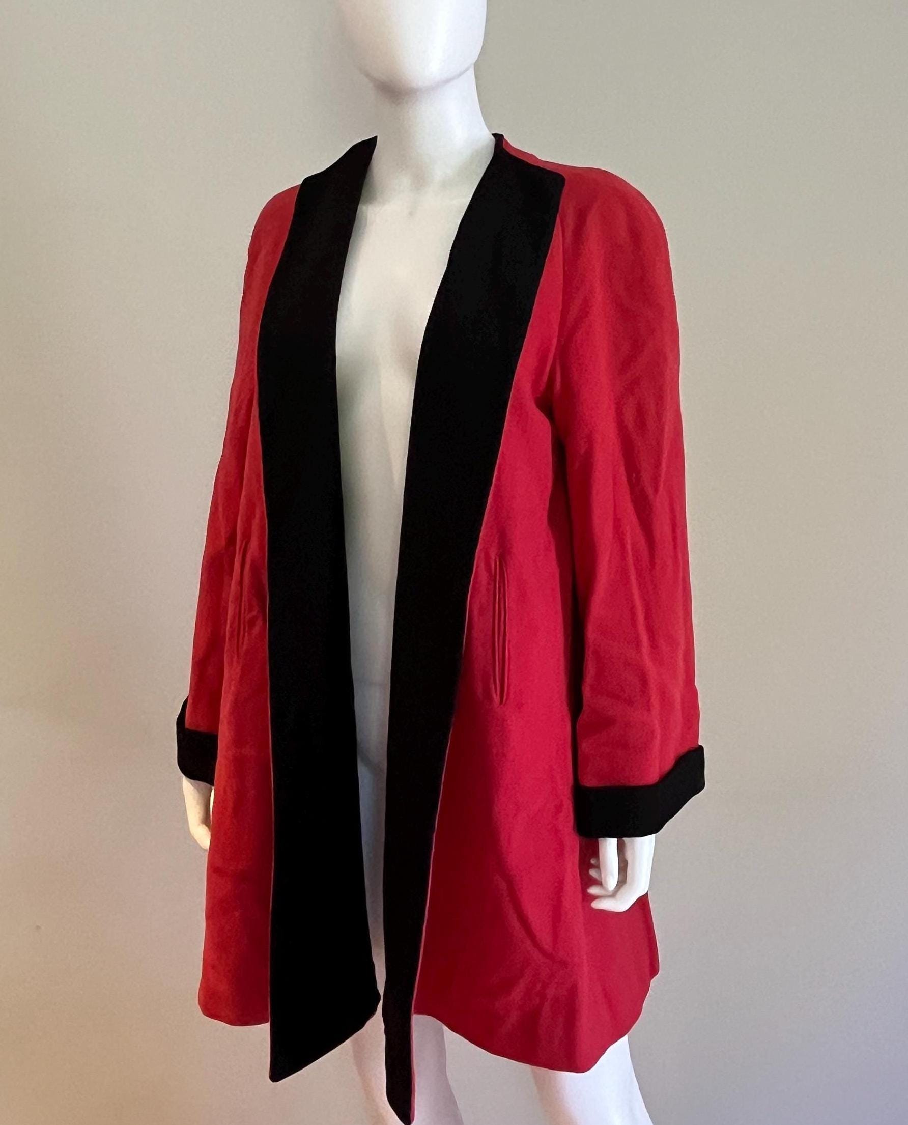 【超激レア】 80s GIVENCHY スプリングコート　レッド　ヴィンテージ 古着】80s GIVENCHY ミッドレングスコート ヴィンテージ フランス製