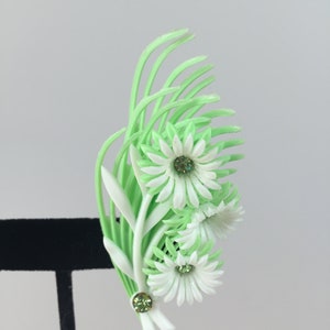 A Smart Bouquet Vintage 1950s 1960s NOS Bright Green & White Soft Plastic Floral Climber Clip On Earrings image 6