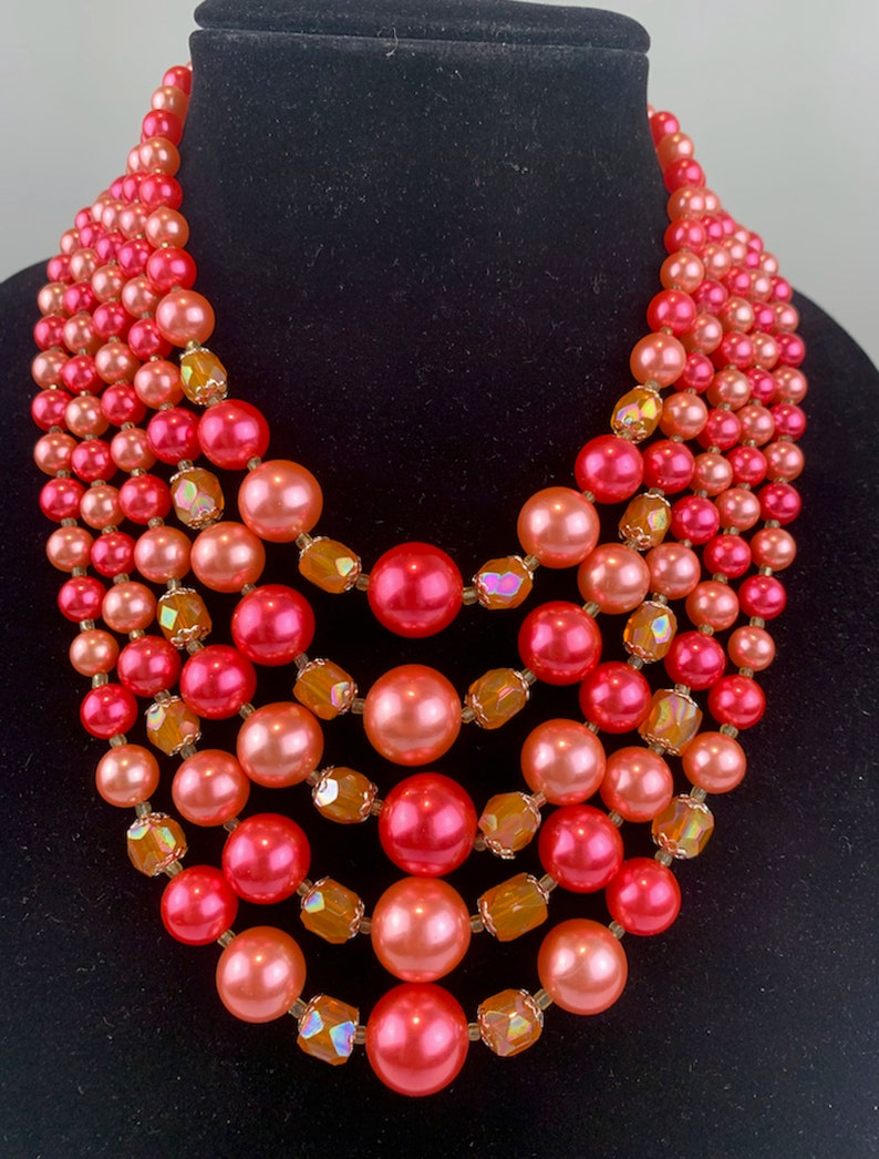 Awaiting Spring Vintage 1950s 1960s Coral & Amaranth Pink Pearl Beads 5 Strand Necklace image 4