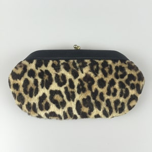 Hunting in the Jungle Vintage 1950s 1960s Faux Leopard Small Clutch Purse Handbag image 3