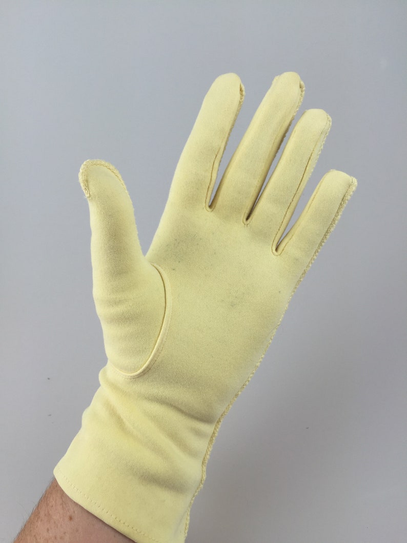 Alas She Had Waited Long Enough Vintage 1950s 1960s Shalimar Banana Yellow Nylon Over Wrist Gloves 7 image 4