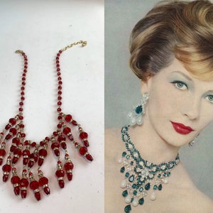 She Was Dangling In Suspense Vintage 1950s 1960s Festoon Ruby Red Facet Cut Glass Dangle Bib Necklace image 2