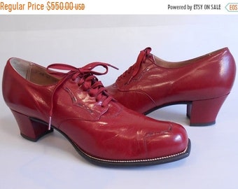 Bi-Annual Sale 35% Off Victory Will Be Ours In These Shoes - Vintage 1940s WW2 Red Leather Lace Up Oxfords NOS - 9/9.5