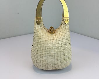 Grande personalità - Borsa a mano vintage anni '60 Koret in vinile effetto vimini color crema e avorio a forma di uovo.