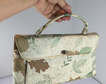 The Changing of the Seasons - Vintage 1950s 1960s Pistachio Green & Gold Print Texture Vinyl Long Handbag Purse