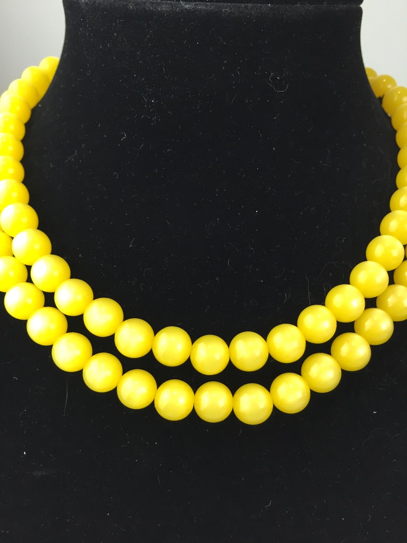 Moon Beam Moments Vintage 1950s NOS Coro Yellow Moonglow Lucite Beads Necklace & Earring Set image 5