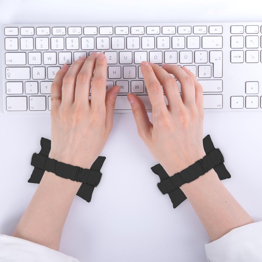 With Fans With Cooling Fans - Angle Adjustable Ergonomic Wrist Support ...