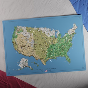 La carte des Etats-Unis | Style aventure rétro | Carte au design unique avec une esthétique inspirée du jeu nostalgique.