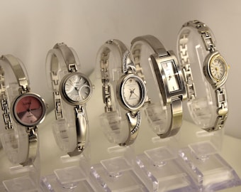 Silver Vintage Ladies Watches – Classic Quartz Bracelet Styles – Elegant Minimal & Crystal Details