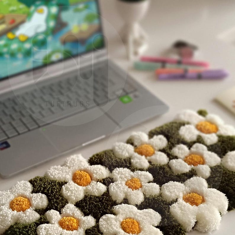Handmade Fluffy Tufted Keyboard Rug – 3D Moss Desk Decor, Daisy Wrist ...