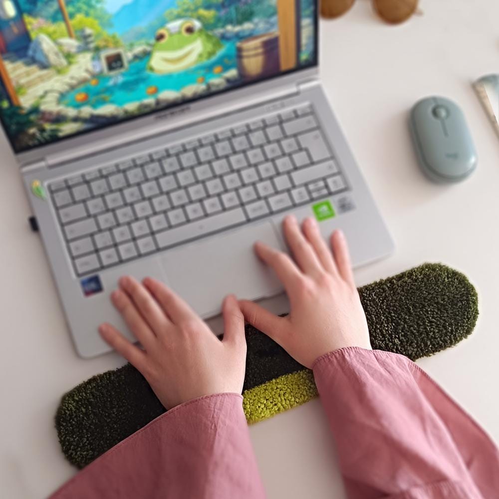 Kawaii Frog Tufting Keyboard Rug – 3D Puffy Wrist Rest Mat, Green ...
