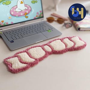 Kawaii Bow Tufted Keyboard Rug– 3D Puffy Wrist Rug, Pink Fluffy Ribbon Workspace &  PC Decor, Handmade Gamer Gift, Custom Desk Accessory